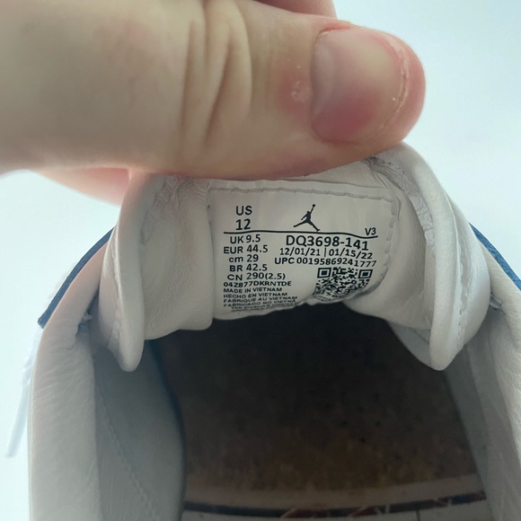 Size 12 - Jordan 1 Low Elevate University Blue 2022 - Picture 5 of 6